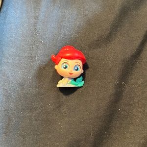 ARIEL doorables (series 8)